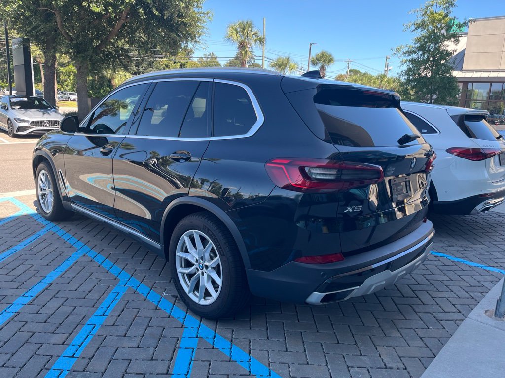 Used 2019 BMW X5 xDrive40i w/ Convenience Package AWD/4WD image 7