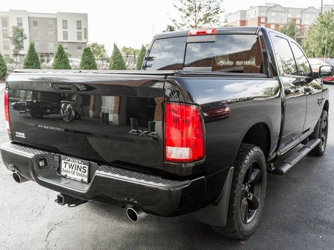 Used 2019 RAM 1500 Classic SLT w/ Black Appearance Group image 33