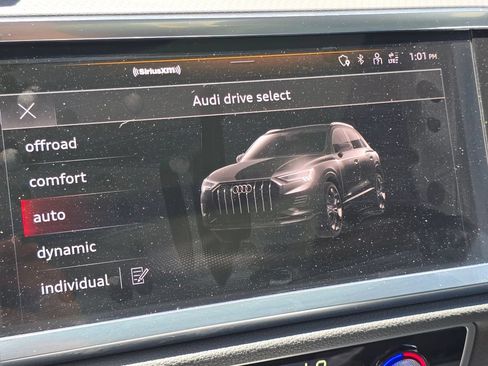 Certified 2023 Audi Q3 2.0T Premium Plus w/ Premium Plus Package AWD/4WD image 13