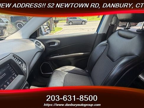 Used 2019 Jeep Compass Latitude w/ Popular Equipment Group AWD/4WD image 15