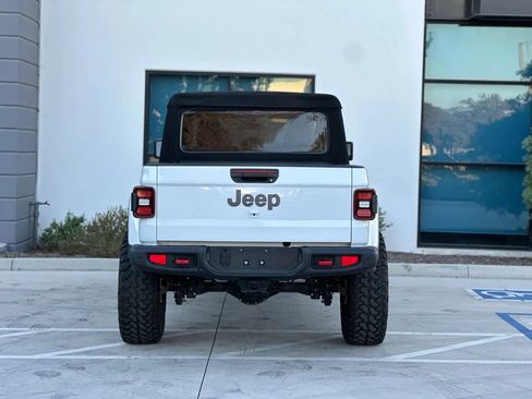 Used 2020 Jeep Gladiator Rubicon AWD/4WD image 7