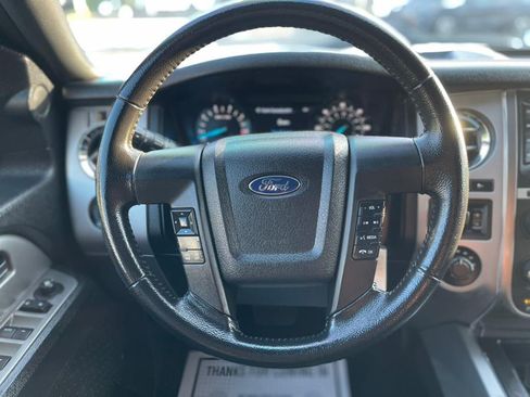 Used 2015 Ford Expedition XLT AWD/4WD image 15