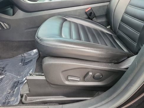Used 2023 Ford Edge SEL AWD/4WD image 18