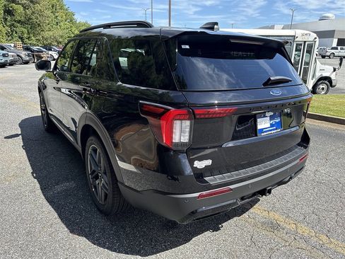 New 2025 Ford Explorer ST-Line w/ Premium Package image 5