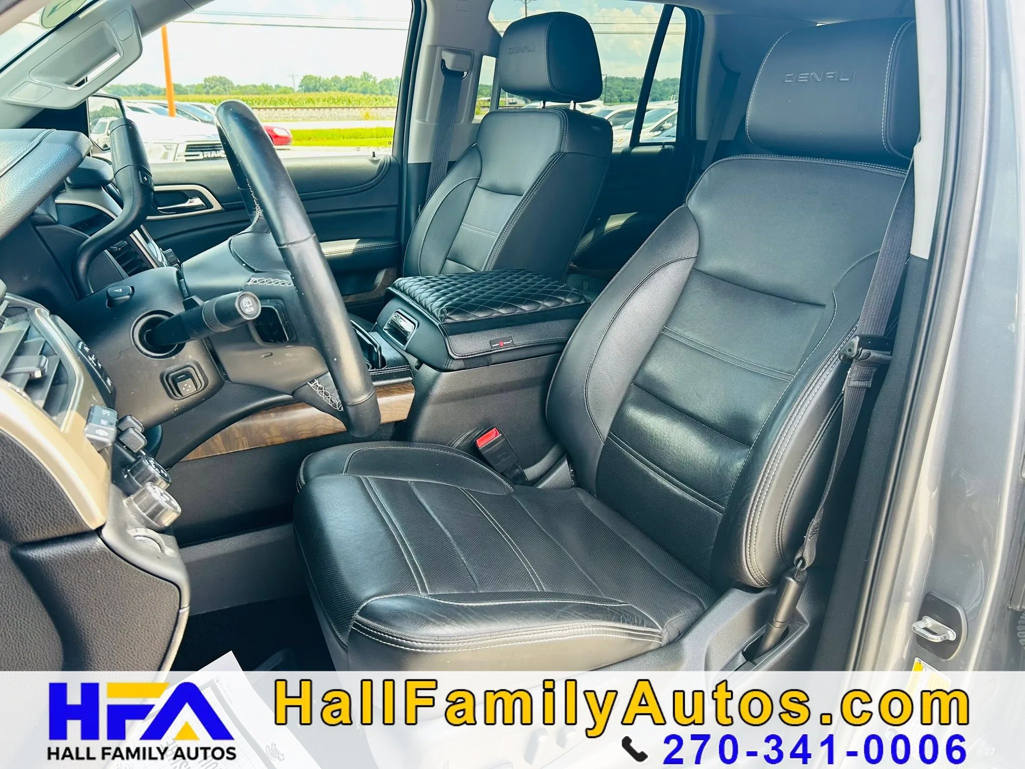 Used 2018 GMC Yukon Denali w/ Open Road Package AWD/4WD image 12