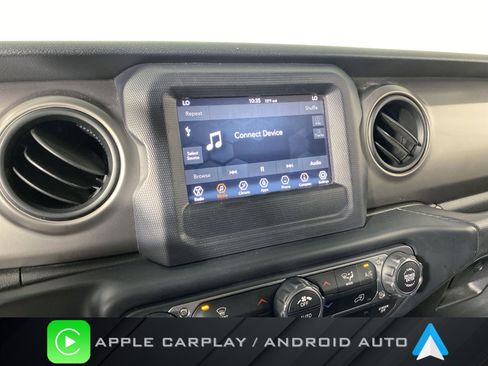 Used 2020 Jeep Wrangler Sport AWD/4WD image 3
