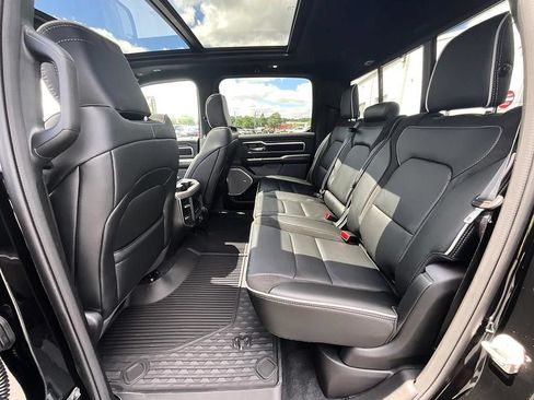 New 2026 RAM 1500 Laramie AWD/4WD image 29