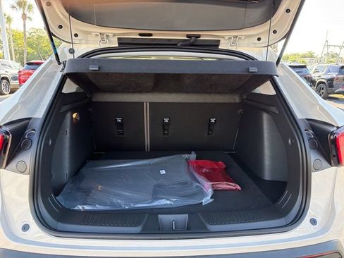 New 2026 Chevrolet Trax ACTIV w/ Driver Confidence Package FWD image 11