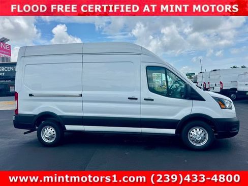 Used 2023 Ford Transit 250 148 High Roof AWD image 4