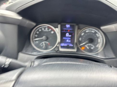 Used 2020 Toyota Tacoma SR5 image 15