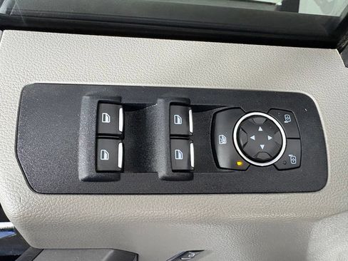 Used 2018 Ford F150 XLT w/ Equipment Group 302A Luxury AWD/4WD image 19