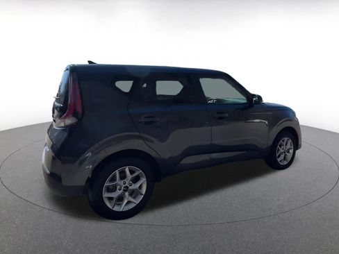 Used 2025 Kia Soul LX w/ LX Technology Package image 15