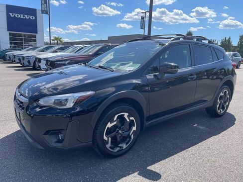 Used 2021 Subaru Crosstrek 2.5i Limited w/ Moonroof Package 2 AWD/4WD image 1