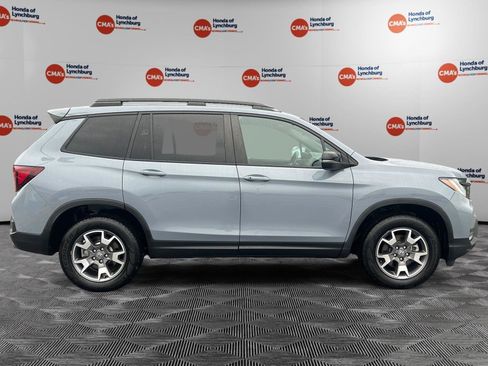 Used 2023 Honda Passport TrailSport image 6