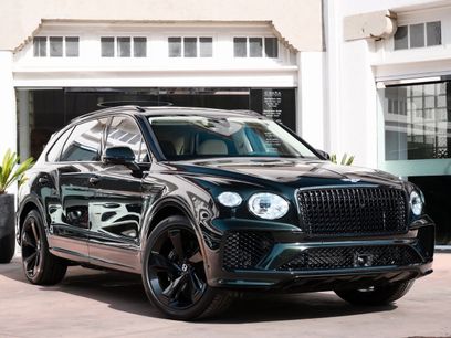 Used 2024 Bentley Bentayga Extended Wheelbase