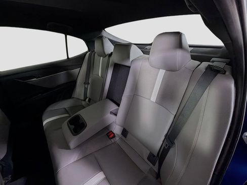 Used 2025 Toyota Camry SE w/ Convenience Package FWD image 22