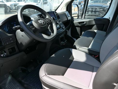 New 2026 RAM ProMaster 2500 w/ Safety Group FWD image 8