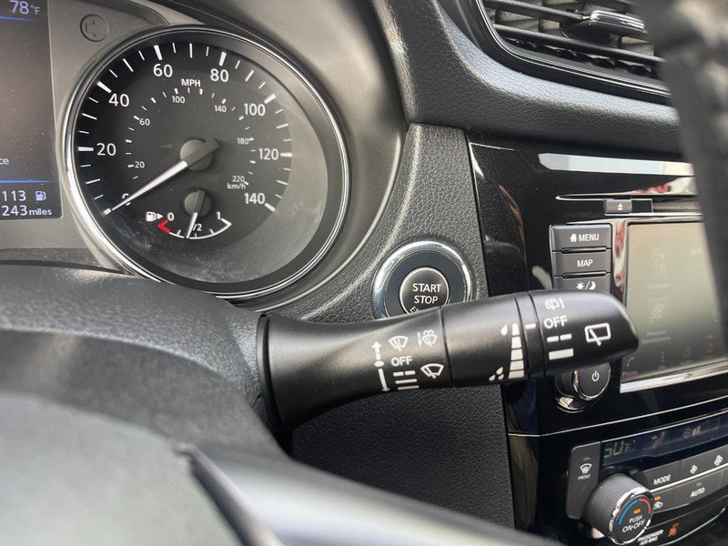Used 2019 Nissan Rogue SV w/ Premium Package FWD image 28