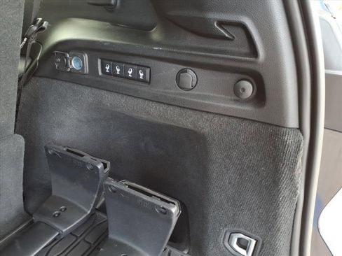 Used 2023 Jeep Grand Cherokee L Summit image 37