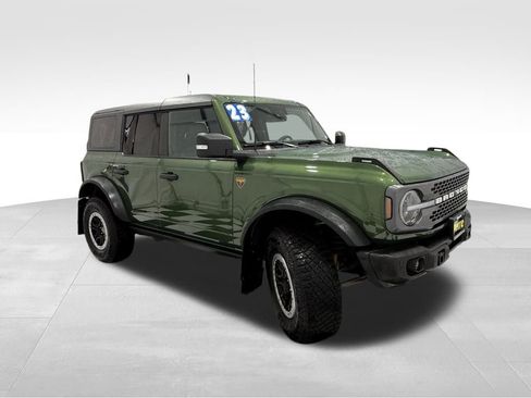 Used 2023 Ford Bronco Badlands w/ Sasquatch Package image 7