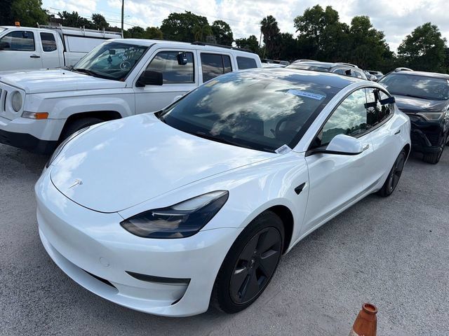 Used 2023 Tesla Model 3 Standard Range RWD image 1