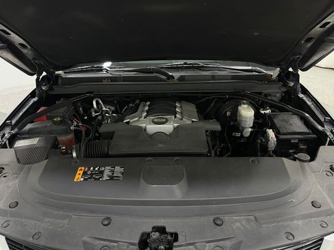 Used 2019 Cadillac Escalade Luxury image 29