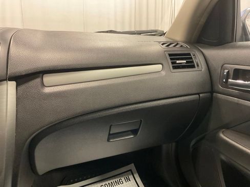 Used 2012 Ford Fusion SE FWD image 25