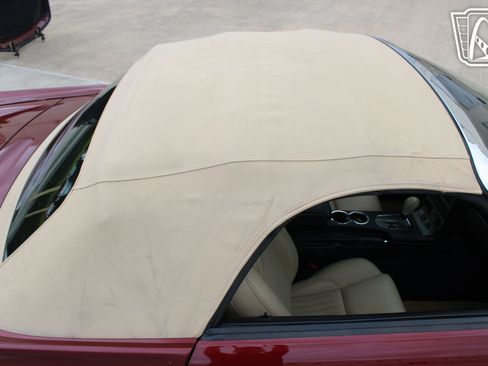 Used 2004 Ford Thunderbird RWD image 20