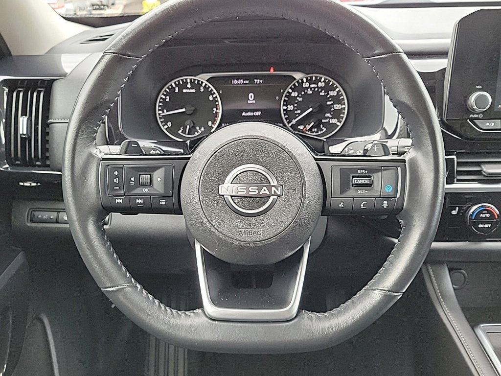 Used 2022 Nissan Pathfinder SV AWD/4WD image 22