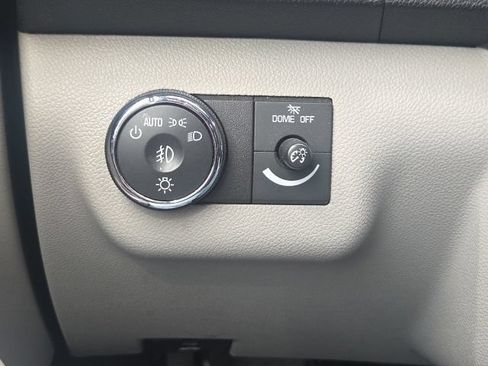 Used 2009 GMC Acadia SLT w/ Technology Package FWD image 23