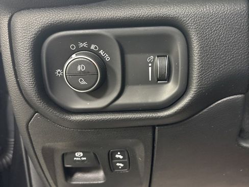 Used 2020 RAM 1500 Big Horn image 11