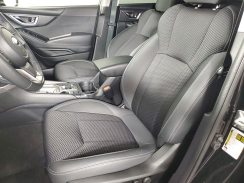 Used 2022 Subaru Forester Premium w/ Popular Package #1 AWD/4WD image 12