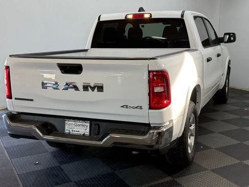 Used 2025 RAM 1500 Big Horn image 10