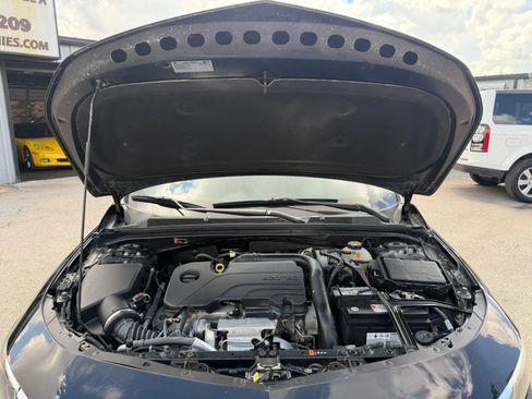 Used 2022 Chevrolet Malibu LS FWD image 26