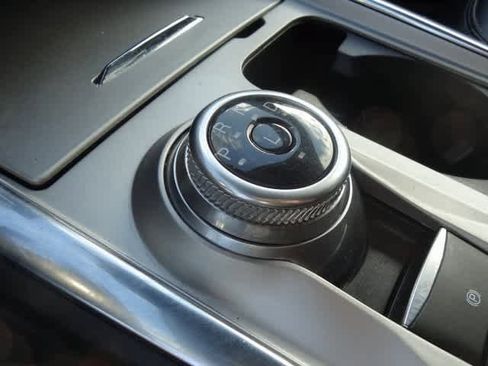 Used 2022 Ford Explorer Limited w/ Equipment Group 301A image 15