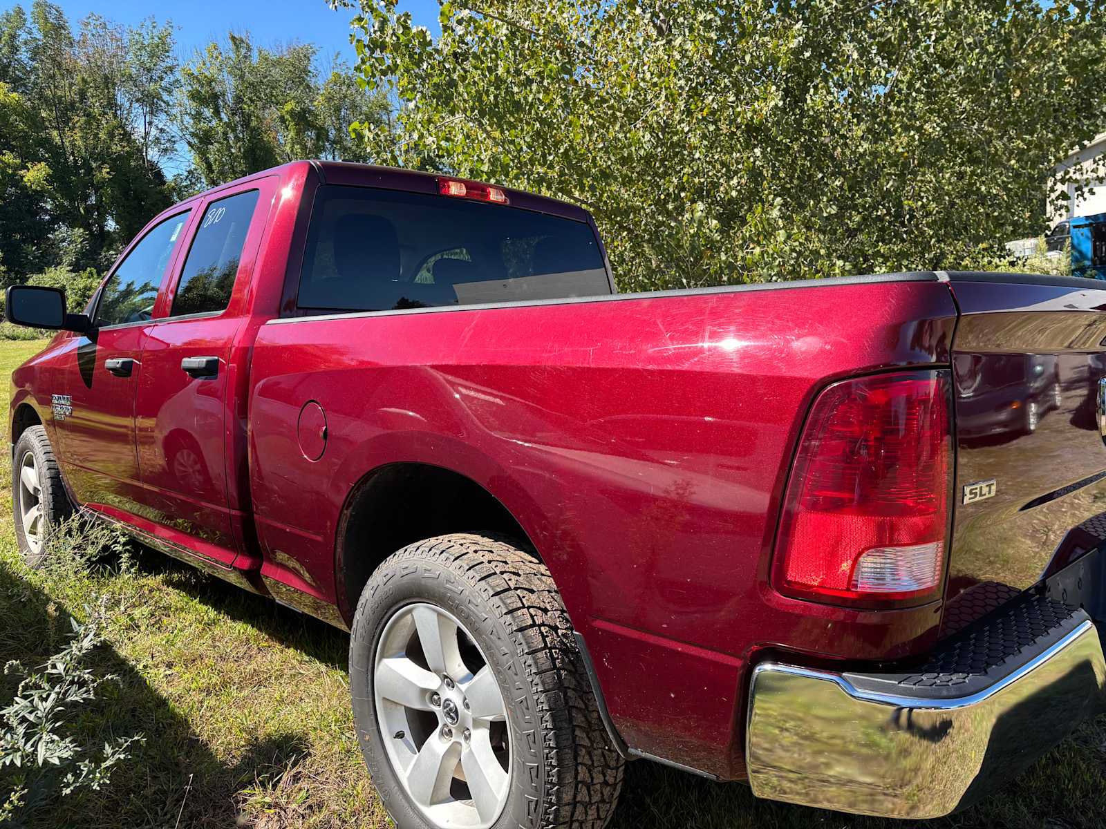 Used 2024 RAM 1500 Classic SLT AWD/4WD image 3