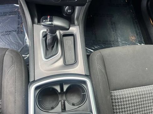 Used 2023 Dodge Charger SXT RWD image 15