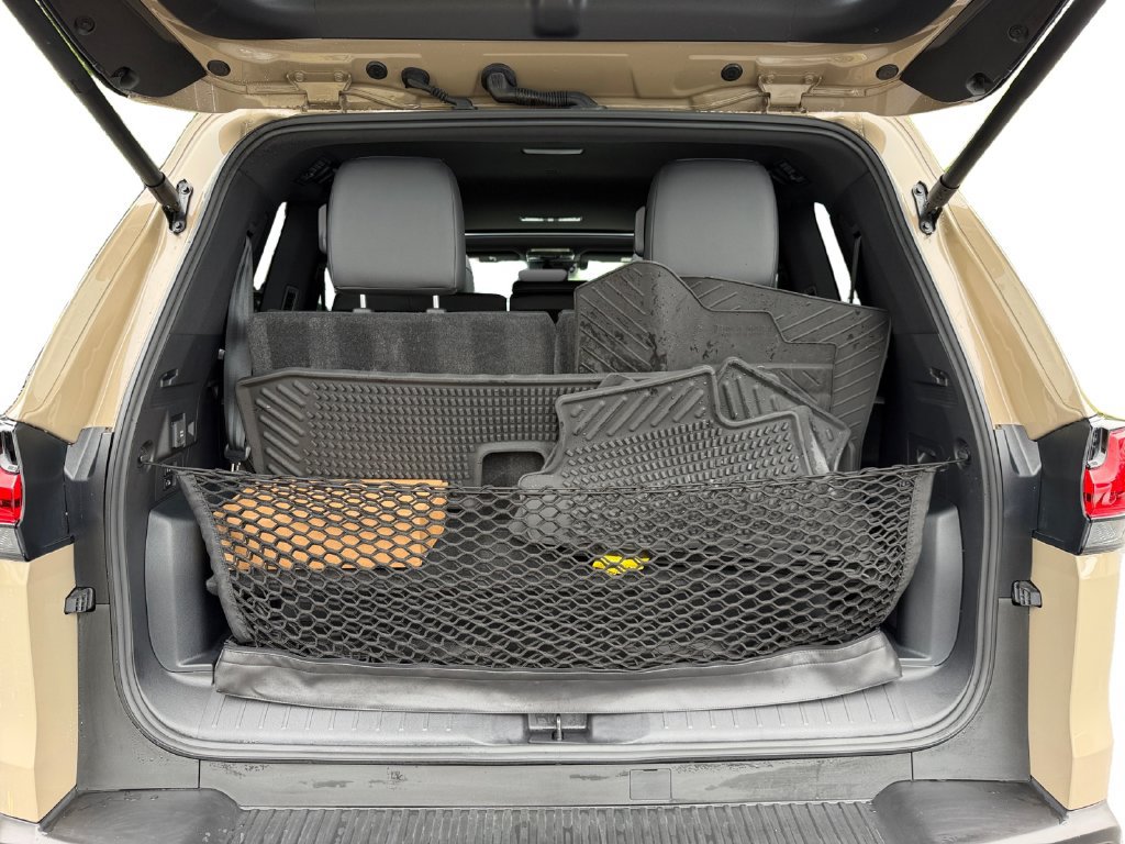 Certified 2025 Lexus LX 700h Overtrail AWD/4WD image 13