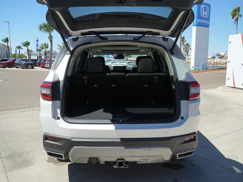 New 2026 Honda Pilot image 6