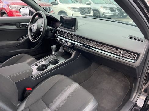 Used 2024 Honda Civic Sport image 26