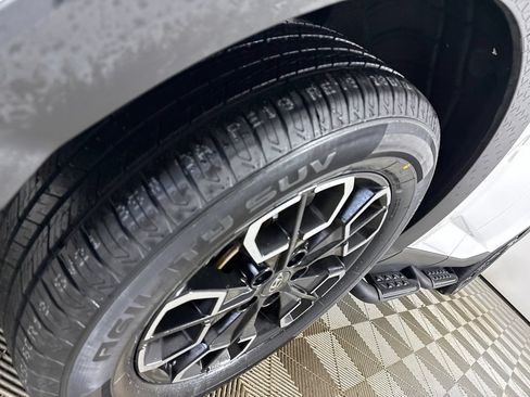 Used 2024 Hyundai Santa Cruz SEL FWD image 33