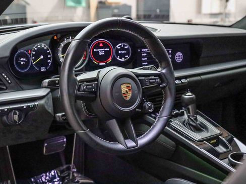 Used 2024 Porsche 911 GT3 image 19