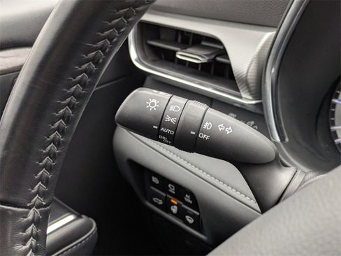 Used 2021 Toyota Highlander Platinum image 22