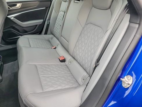 Used 2023 Audi S7 Prestige image 11