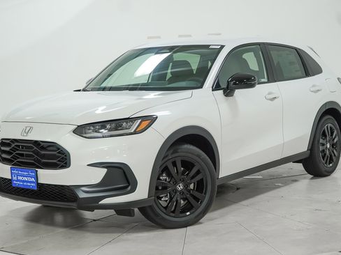 New 2026 Honda HR-V Sport image 1