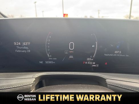 Used 2024 Cadillac XT4 Premium Luxury image 16