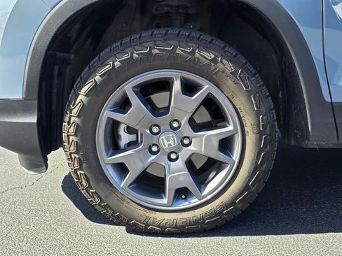 Certified 2024 Honda Passport TrailSport image 17