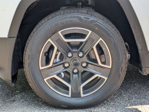 New 2026 Jeep Cherokee Limited AWD/4WD image 27