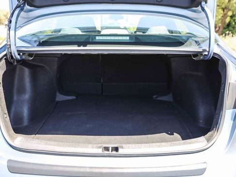 Certified 2022 Toyota Corolla LE w/ Carpet Mat Package (TMS) FWD image 25