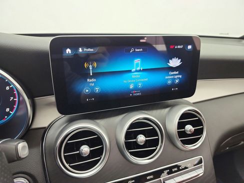 Used 2021 Mercedes-Benz GLC 300 4MATIC Coupe image 12